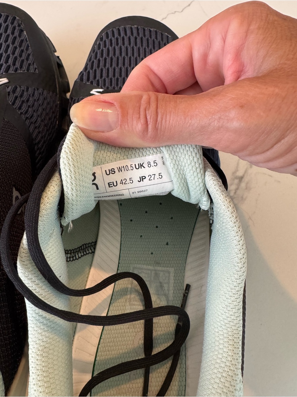 On Running Women's Black & Light Mint Cloud Sneakers - Picture 3 of 7